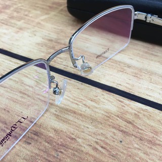 Gọng kính cận Titanium cao cấp