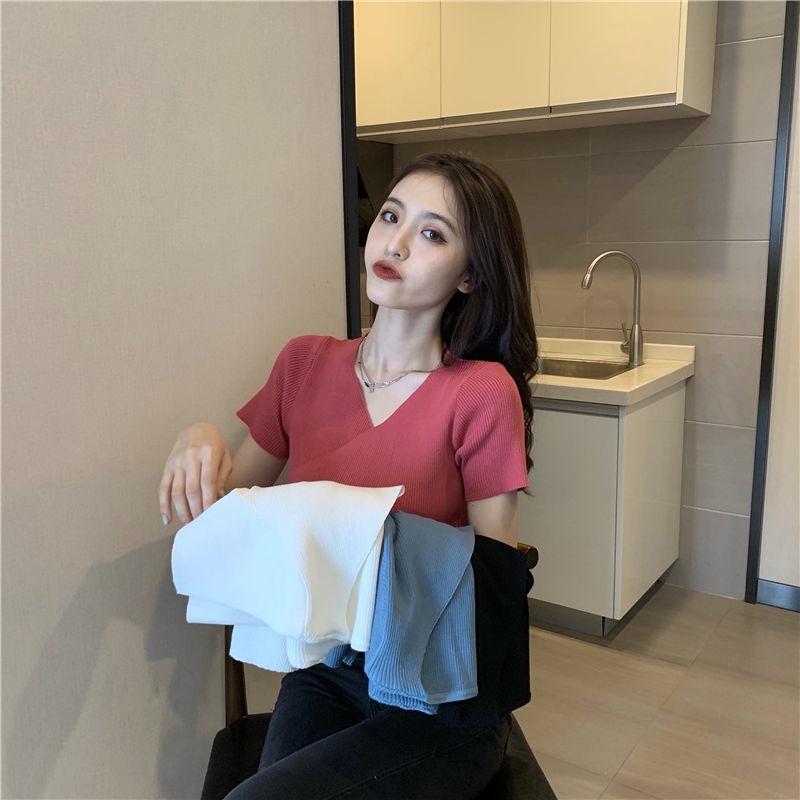 Áo Croptop Tay Ngắn Phong Cách Hàn Quốc Thời Trang Cá Tính