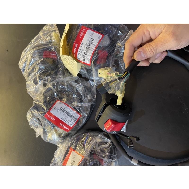 Cùm Công Tắc Tắt máy, tắt đèn, đề nổ Star Honda lắp cho Honda CBR150R/Honda MSX/ Honda Vario