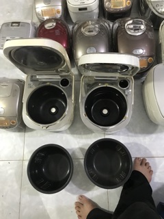 Nồi cơm điện nhật 1.8 lít National SR-ST18