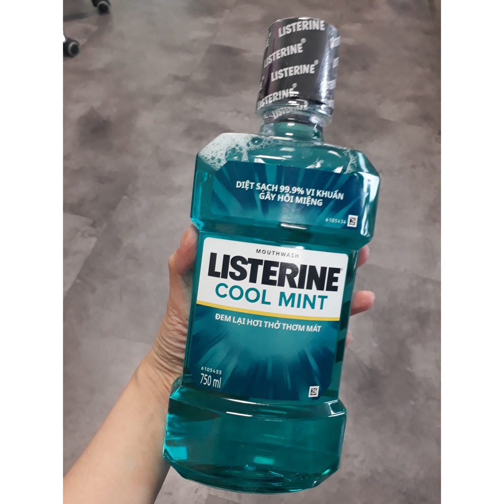 Nước súc miệng bạc hà LISTERINE Cool Mint Giúp Hơi Thở Thơm Mát 750ml