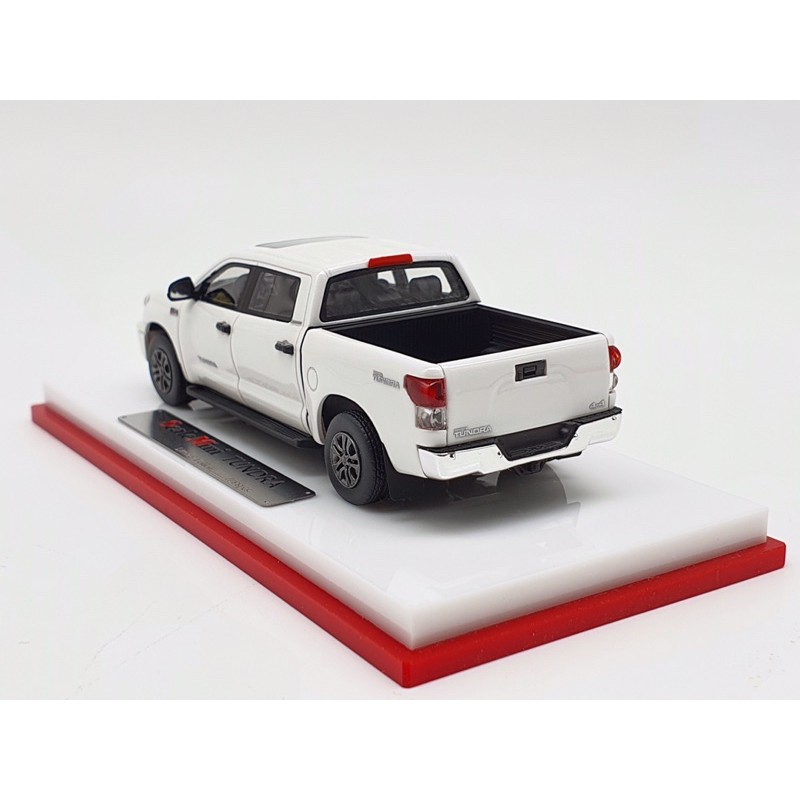 Xe Mô Hình Toyota Tundra 1:64 Scale Mini ( Trắng )