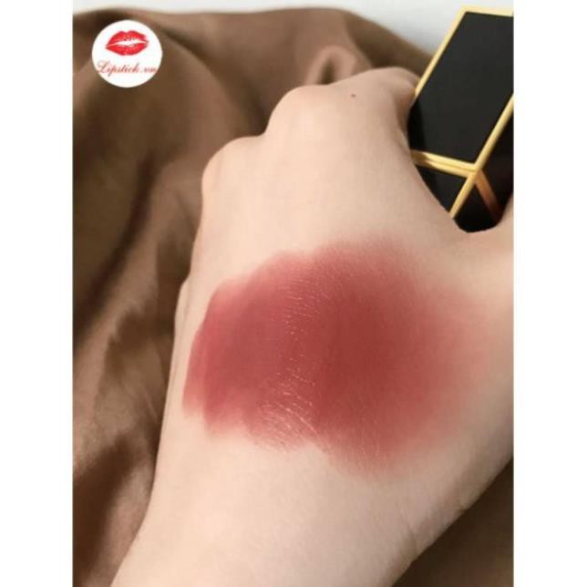 Son TF Libertine  02 sở hữu sắc son với kết cấu son giàu dưỡng chất | BigBuy360 - bigbuy360.vn