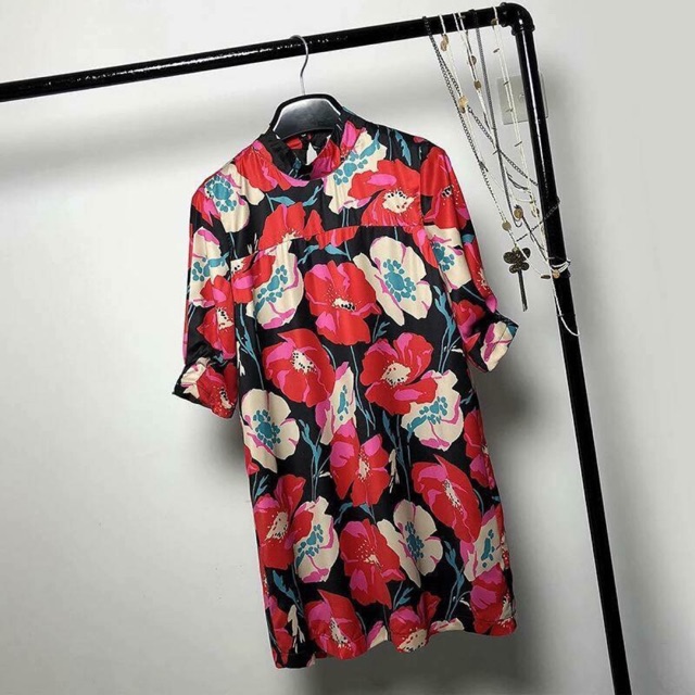 ĐẦM SUÔNG HOA ZARA