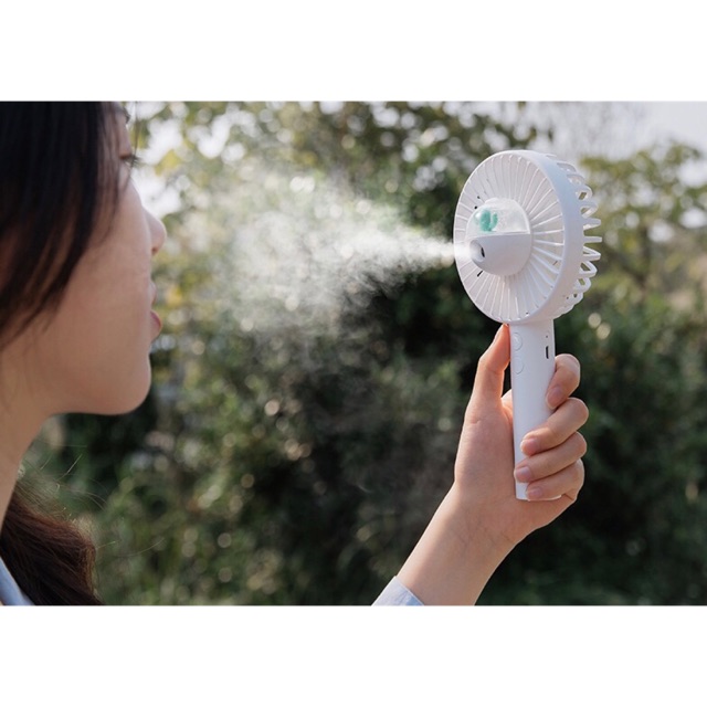 (Sẵn) Quạt phun sương cầm tay dễ thương mini tạo độ ẩm chăm sóc da mặt đập tan hè nắng nóng