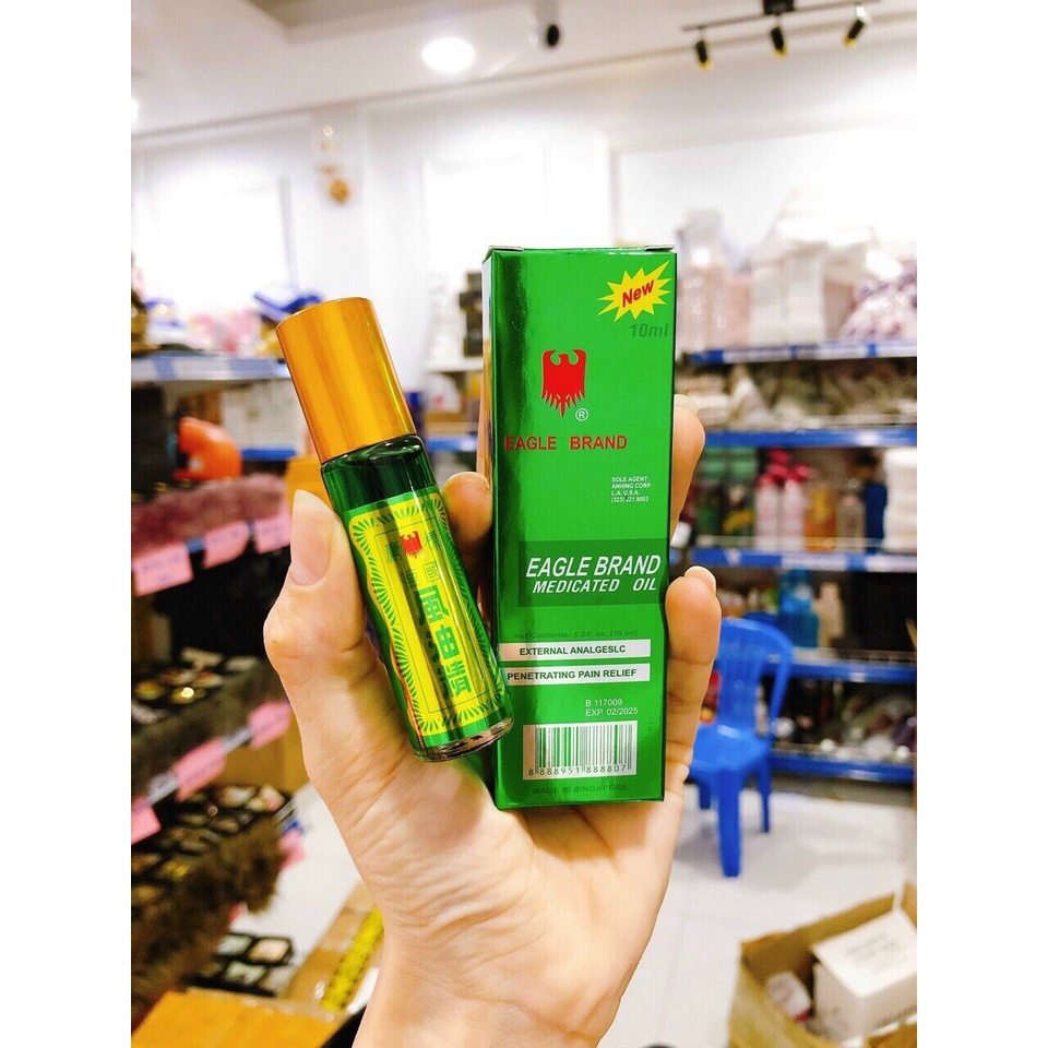 DẦU GIÓ XANH CON Ó EAGLE BRAND CHAI LĂN 10 MIL