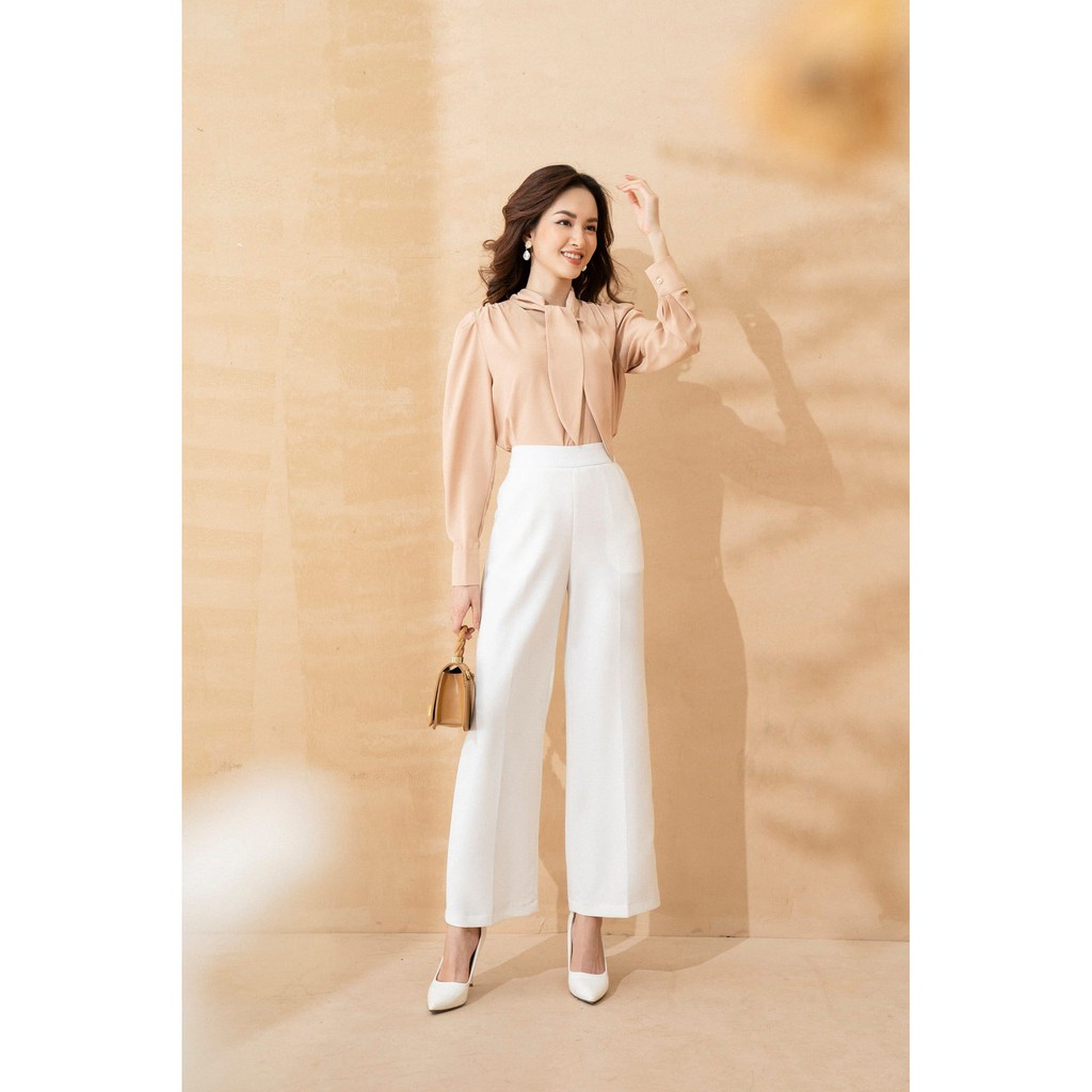 Áo sơ mi cổ thắt nơ vai nhún tay măng sec by Tiin TIINSTORE AHD363 | BigBuy360 - bigbuy360.vn