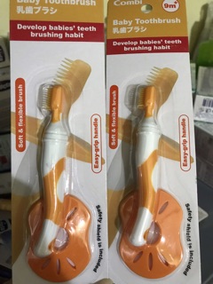 Bàn chải đánh răng bước 2 Combi