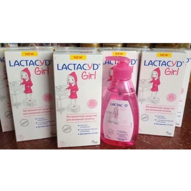 Dung dịch vệ sinh lactacyd