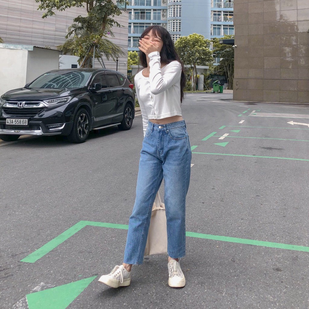 Quần Jeans Nữ Lưng Cao Dáng Baggy Màu Xanh Wash Râu Mèo LDRB-102