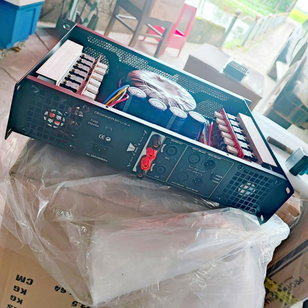 Bán lỗ lấy tương tác ... Đẩy công suất JBL XT24 XT 24 main nhập khẩu 24 sò công suất lớn vỉ đỏ có thể dồn công suất