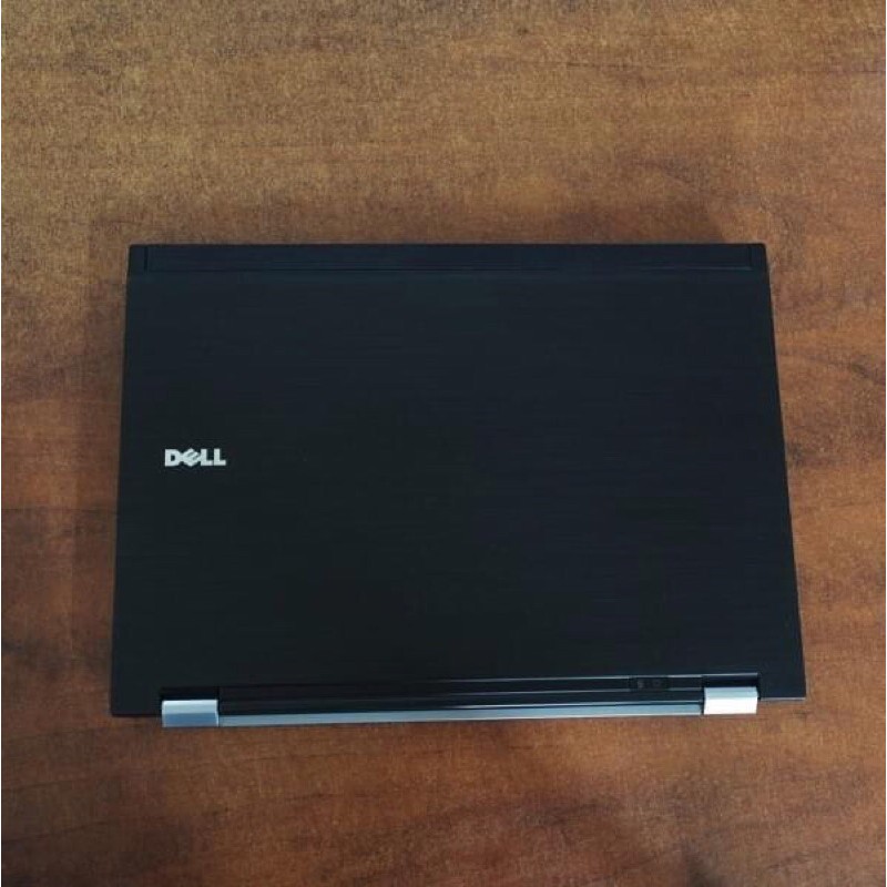 Laptop Dell e6400 kèm cáp củng ốc vít linh tinh main sống