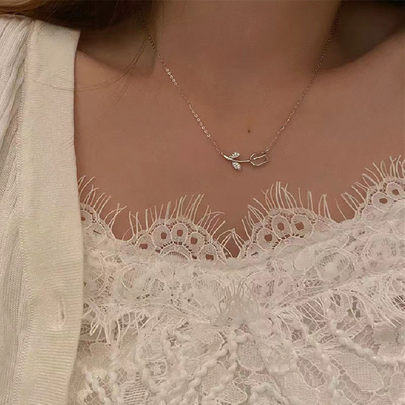 Dây Chuyền Mặt Hoa Tulip Đính Đá Opal Thời Trang