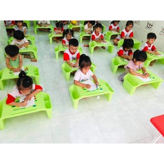 bàn nhựa đa năng cho bé