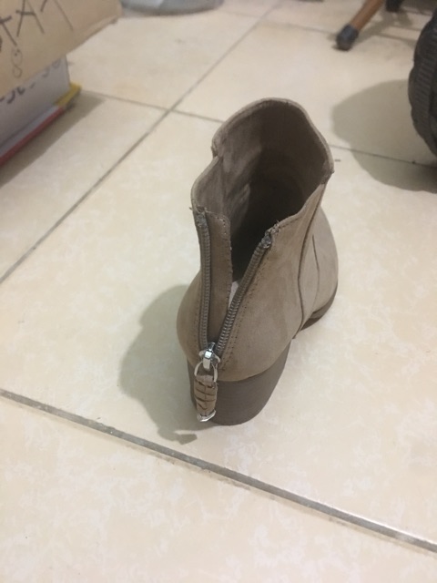 Thanh lý giầy bershka