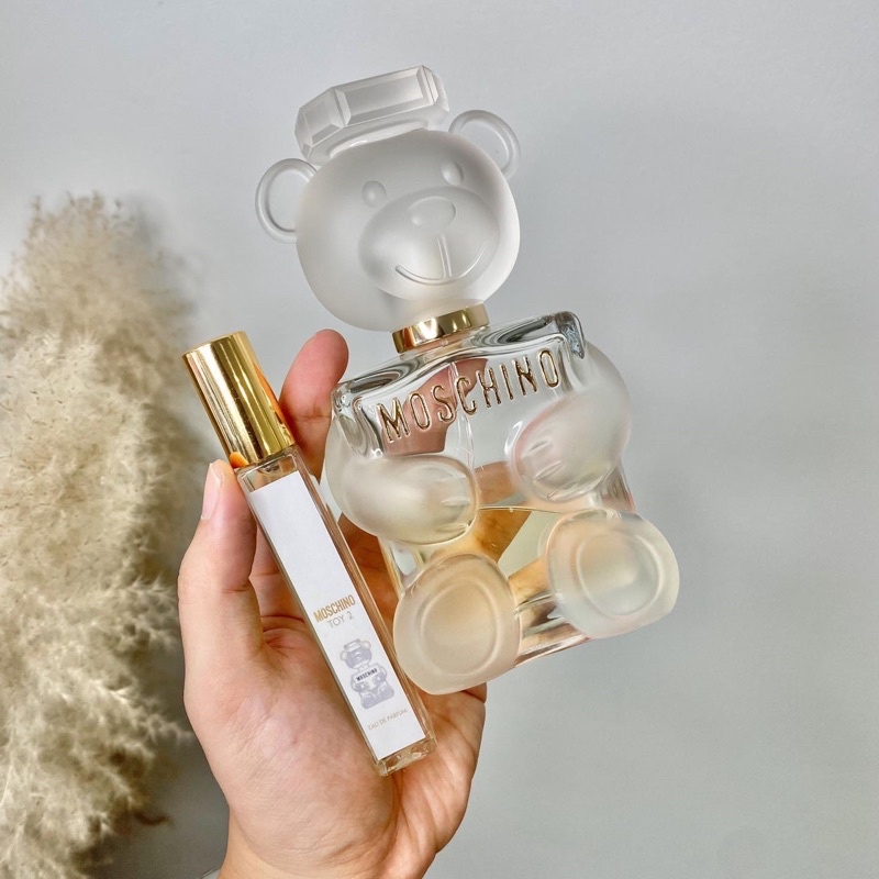 Nước hoa Mos.chino Toy 2
