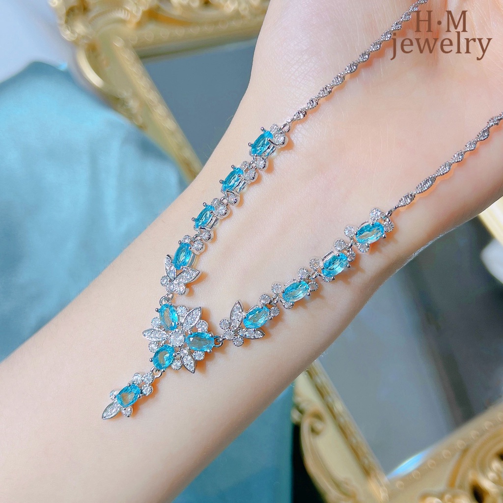 Vòng cổ Mặt Bướm Đính Đá Sang Trọng