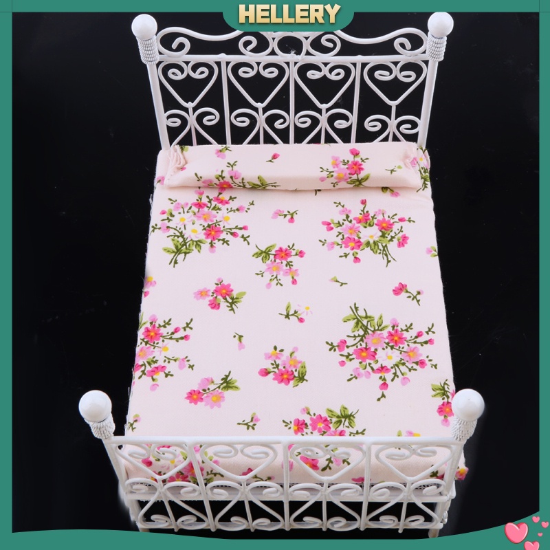 Giường Đôi Bằng Kim Loại Phong Cách Châu Âu Tỉ Lệ 1: 12 Trang Trí Nhà Búp Bê