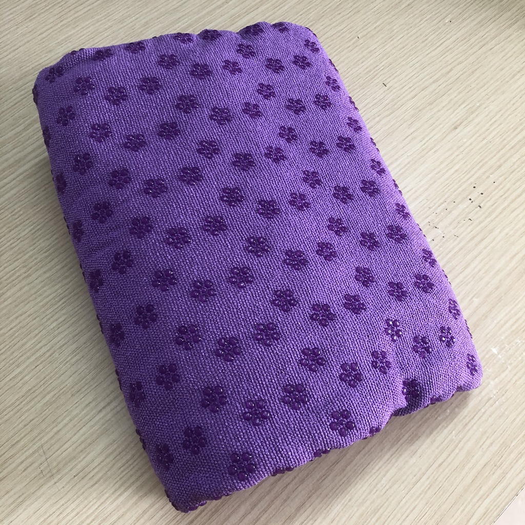 Khăn Trải Thảm Tập Yoga  Hạt Silicone  Cao Cấp Siêu Thấm Hút Gấp 3 Lần  Chống Trơn Tuyệt Đối -