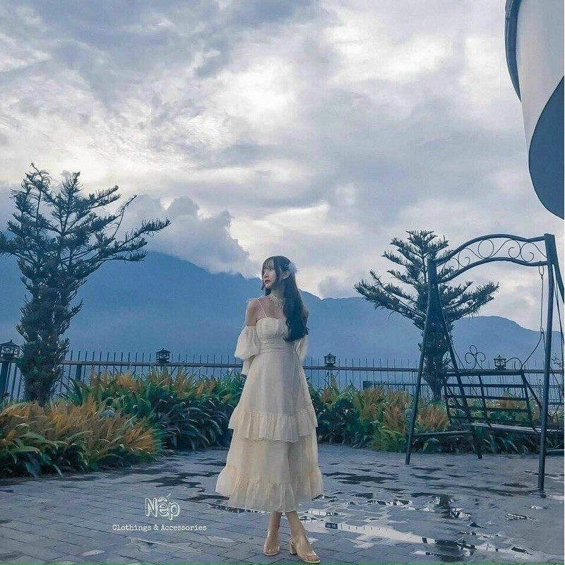 Đầm maxi trễ vai hai dây tầng đi biển du lịch (Ảnh thật trãi sàn) | BigBuy360 - bigbuy360.vn