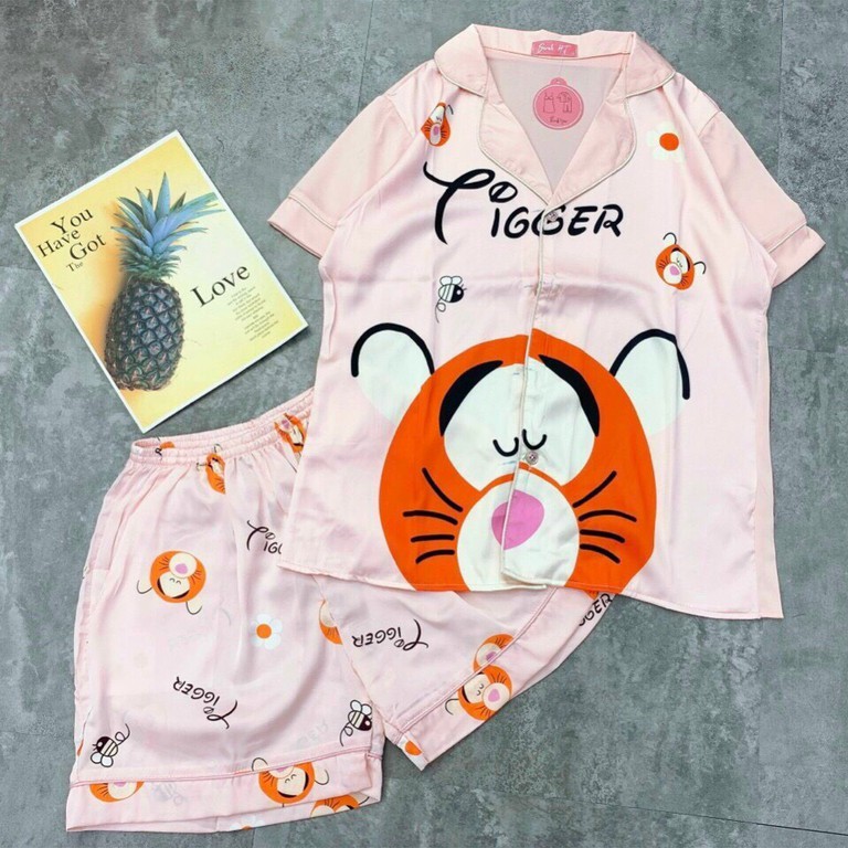 Bán Sỉ Lẻ Đồ Bộ Pijama Lụa Latin Mềm Mịn Thoáng Mát Thiết Kế Cộc Đùi Phong Cách Hàn Quốc