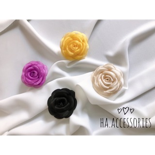 HOA HỒNG XINH SZ 6CM CÓ NHIỀU MÀU LÊN ÁO VÁY