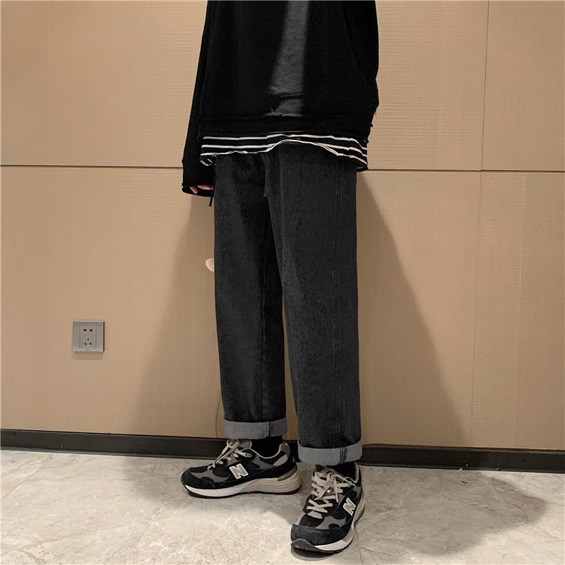 Quần Jeans ống rộng Unisex 2 màu đen xanh kèm gấu gắn túi độc lạ