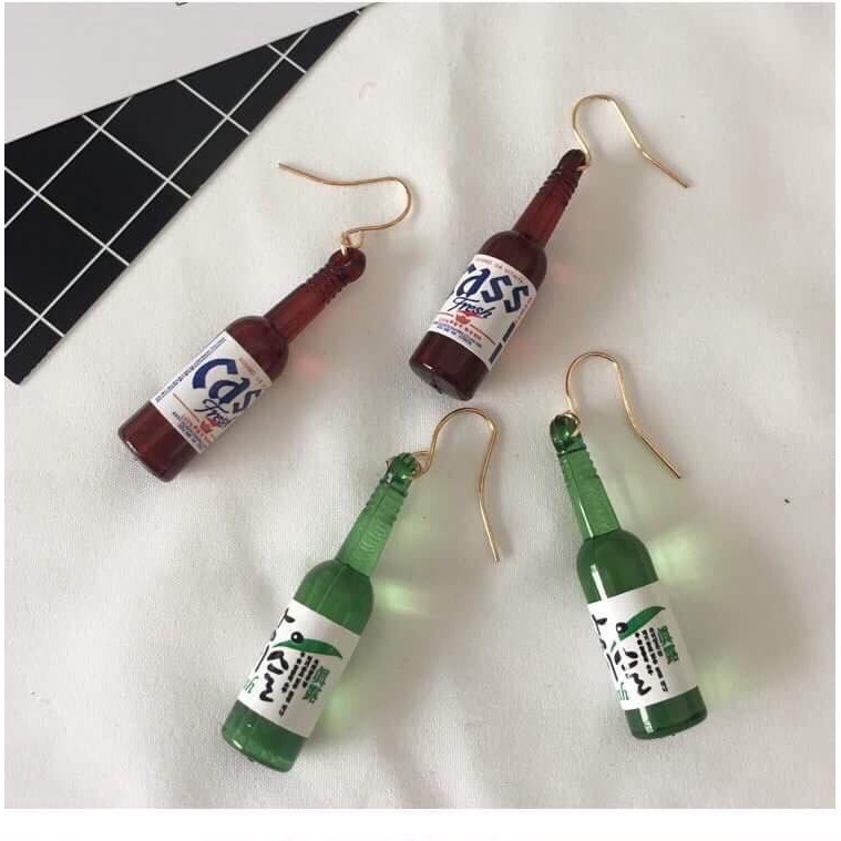 Khuyên tai hình chai rượu Hàn Quốc độc đáo