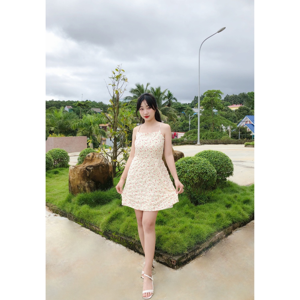 Đầm hai dây mini hoa nhí dễ thương Moolys MD013