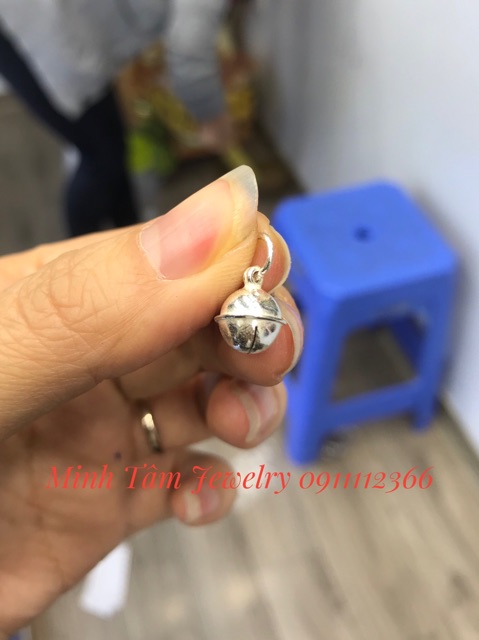 Charm chuông bạc treo