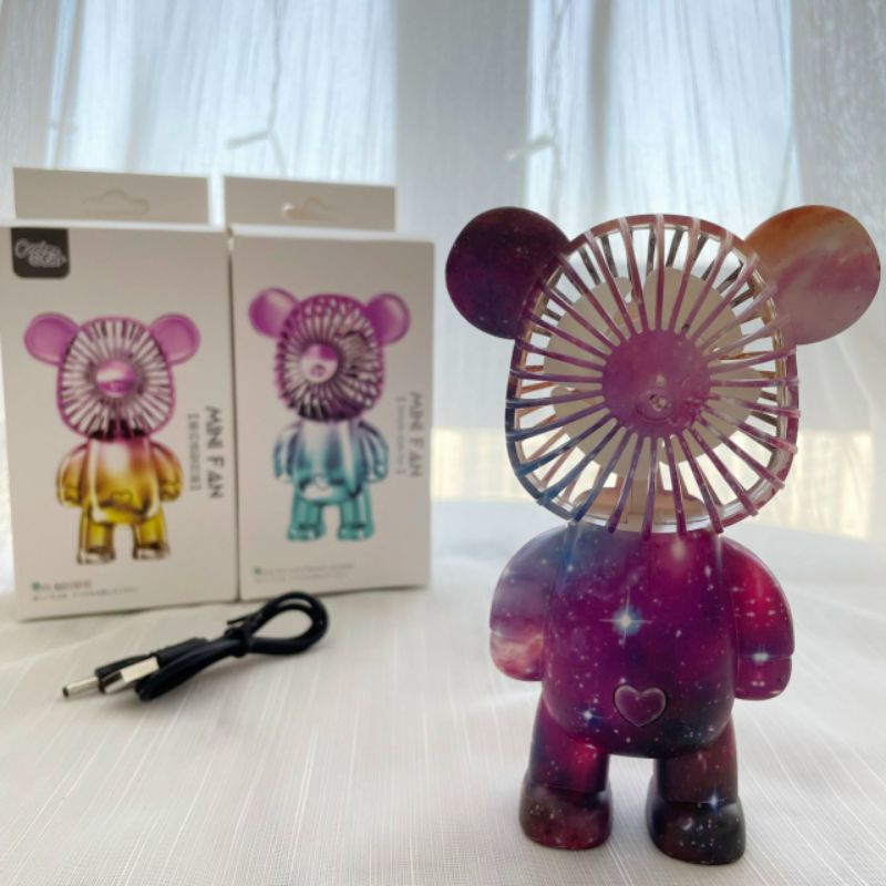 QUẠT GẤU BEARBRICK CẦM TAY TÍCH ĐIỆN HOTTREND 2022