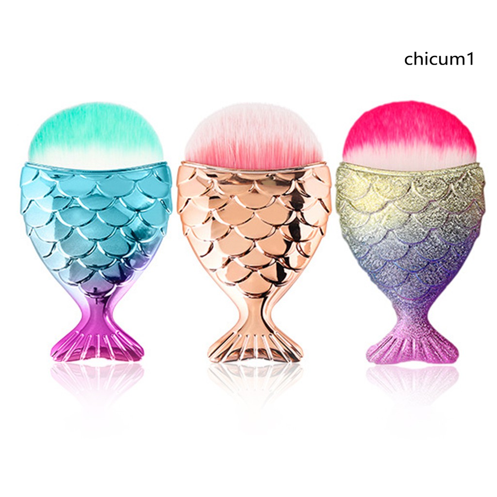 [Hàng mới về] Cọ làm sạch bụi móng tay hình đuôi cá sáng tạo