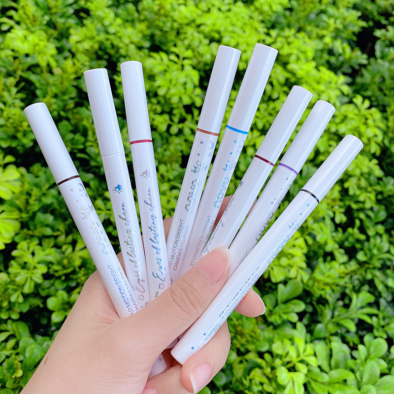Bút kẻ mắt NOVO chống thấm nước nhanh khô dễ tẩy trang nhiều màu sắc
