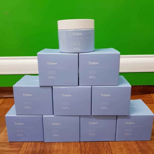 Kem dưỡng Fraijour Pro moisture intensive