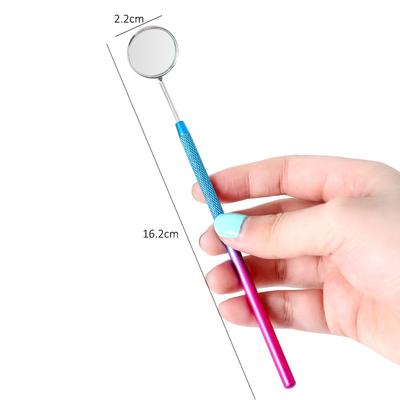 Một tấm gương nha khoa bằng thép không gỉ để kéo dài thời gian của anh