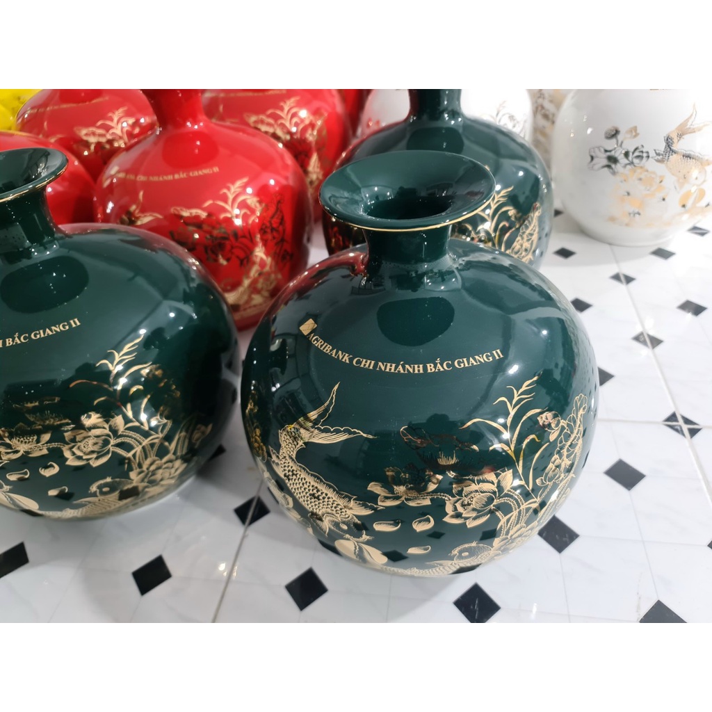 (28cm)Quà tặng Bình hút lộc Hoa sen vàng vẽ tay, Bình hút tài lộc mang đến may mắn bình an cho gia chủ