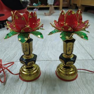 Đèn thờ hoa sen cánh nhựa màu đỏ