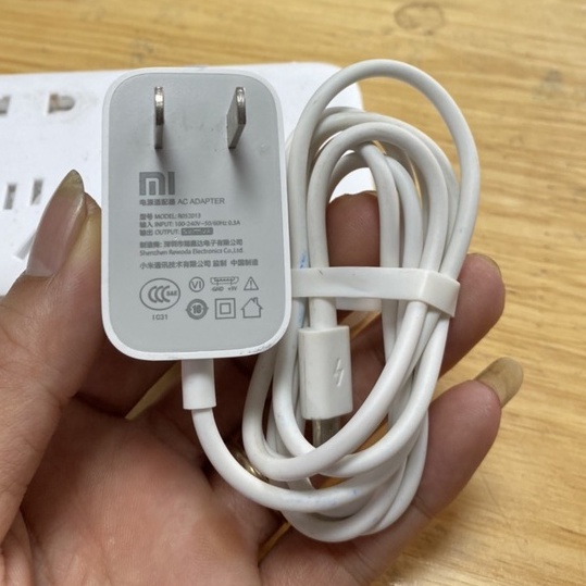 SẠC XIAOMI 2A liền dây dùng cho điện thoại ,camera .Nguồn Xiaomi 5V2A dùng cho camera Ezviz, Imou, hilook,..., Nguồn đ