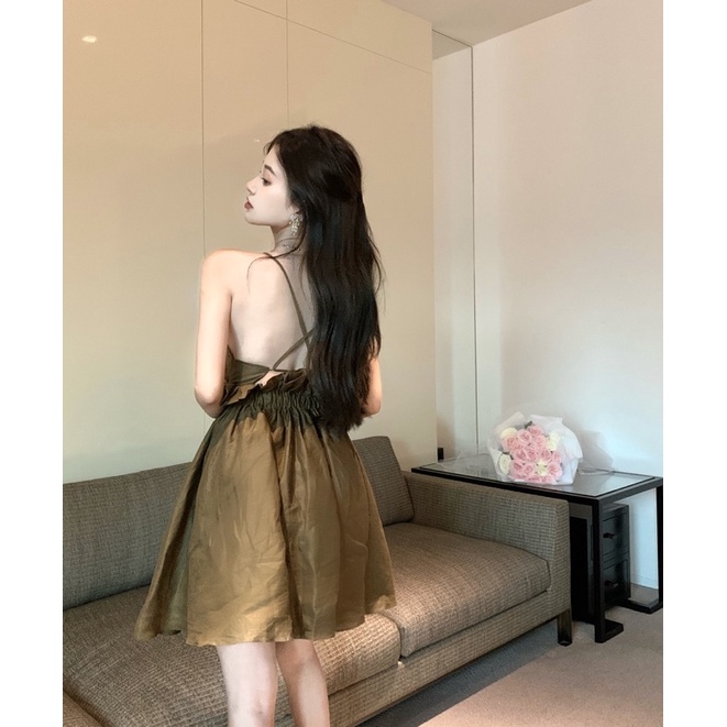 Đầm cổ yếm cột dây hở lưng CD505