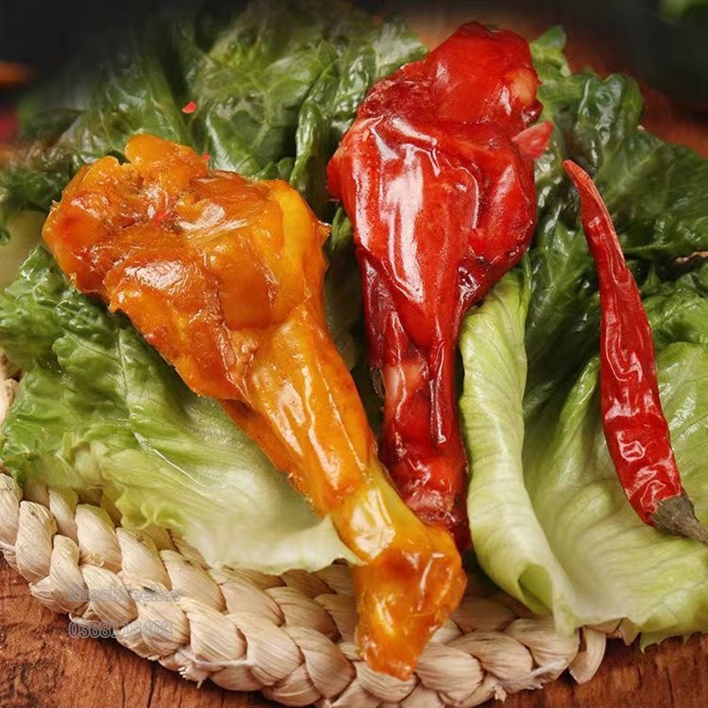 ĐÙI VỊT ƯỚP TRÙNG KHÁNHCAY CAY DAI DAI, ĂN VẶT TIỆN LỢI_SNACKSEEKER