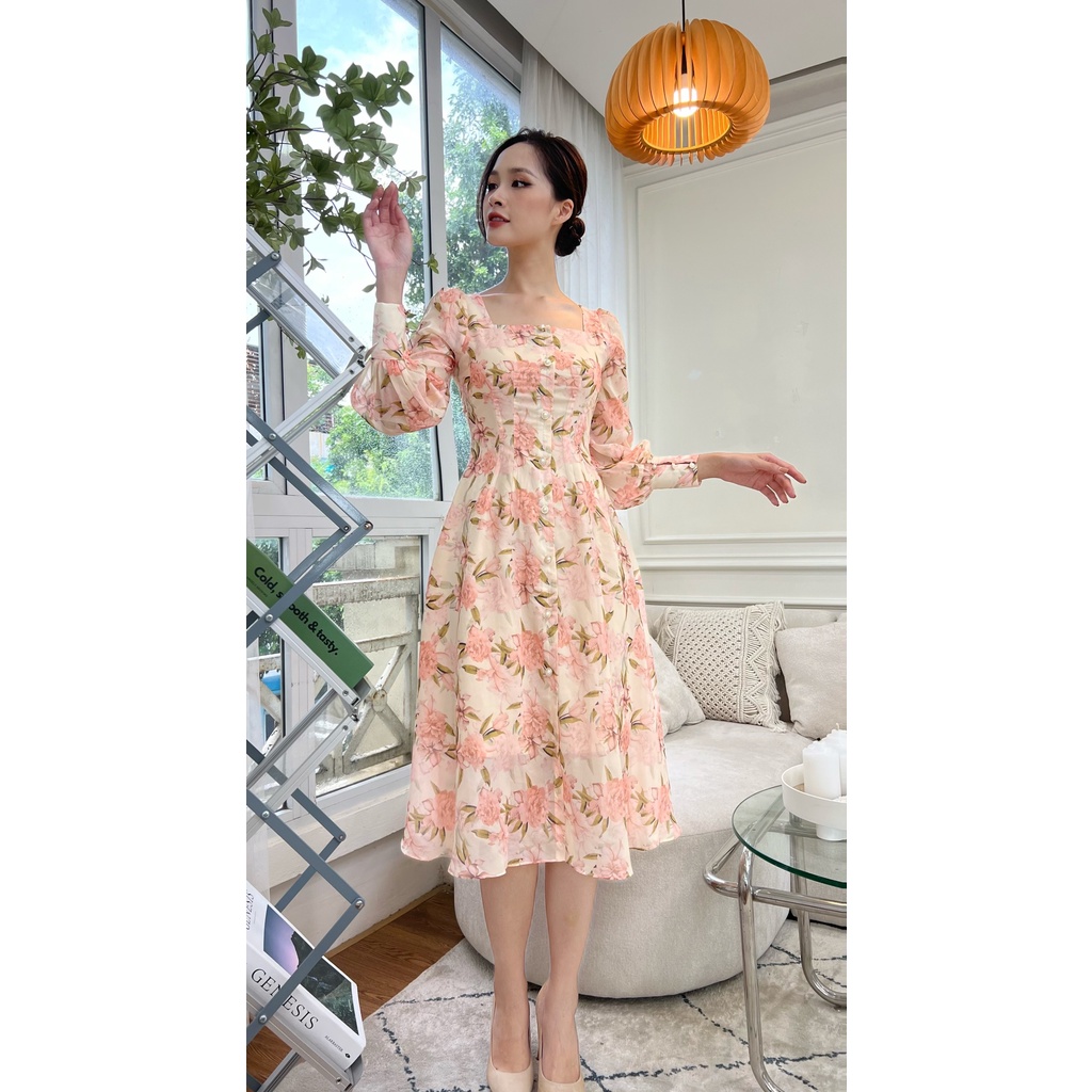 D159 VÁY DÀI TAY HOA BE