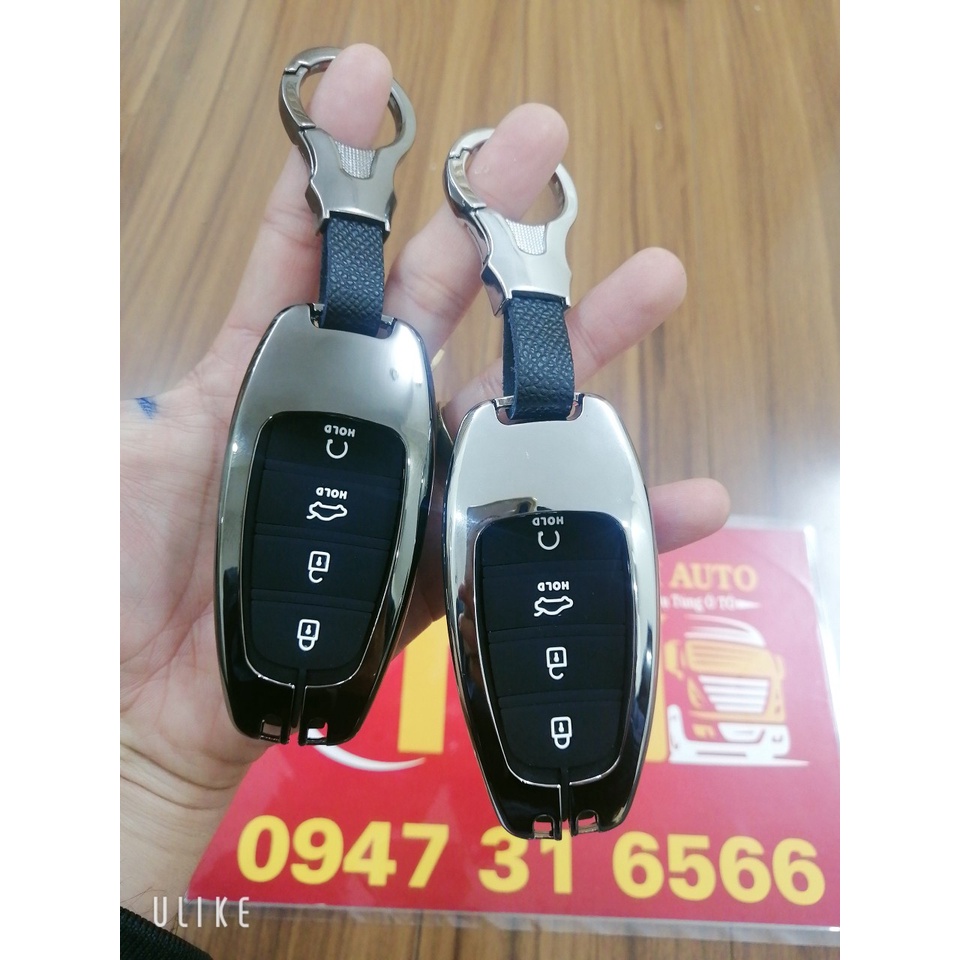 Ốp kim loại lót cao su Hyundai Santafe 2021, 2022, 2023,Tucson 2022, 2023