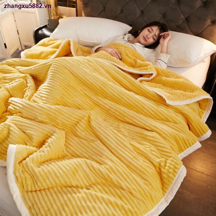 Chăn mùa đông bằng len cừu ba lớp dày dặn ấm áp