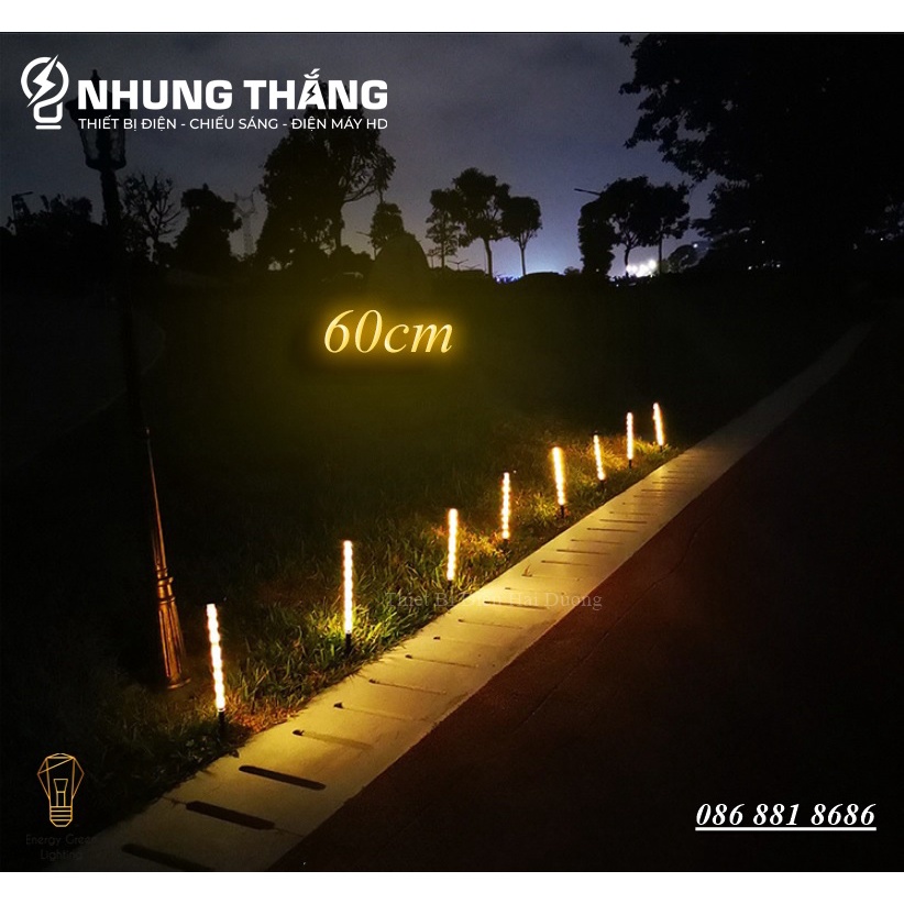 Đèn LED Cắm Cỏ Sân Vườn MT-4433 - Sử Dụng Năng Lượng Mặt Trời - 8 Chế Độ Nháy - Ánh Sáng Vàng - Chống Nước IP65