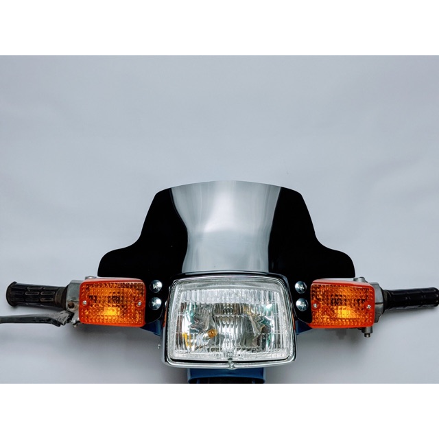 Kính chắn gió xe cub đèn vuông Hardy (Windshield For Square Headlight  Honda Super Cub)