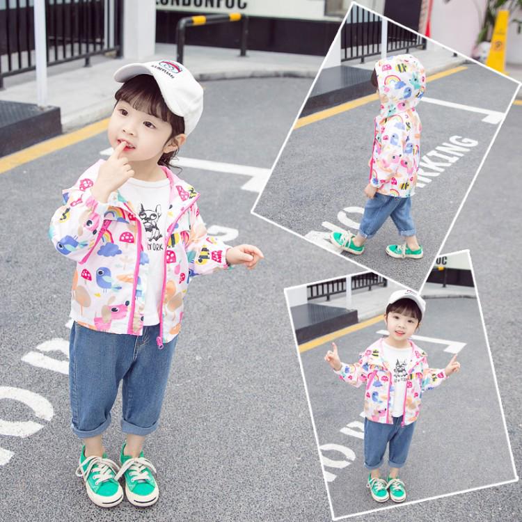 Áo in hình độc đáo cho bé