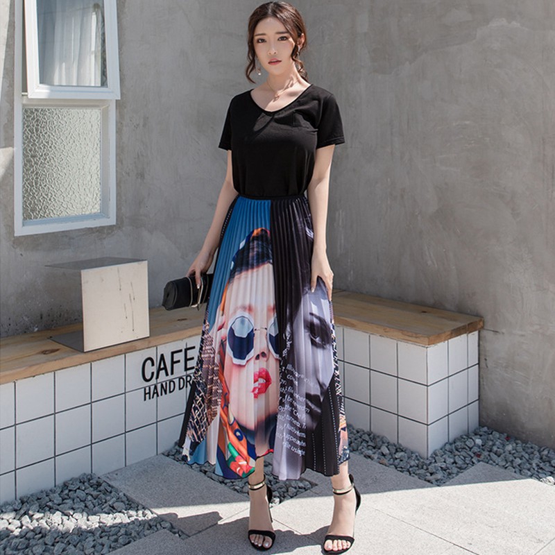 Chân váy maxi xếp ly in hình cá tính dành cho nữ | BigBuy360 - bigbuy360.vn