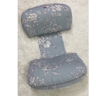 Gối cánh tiên bà bầu chỉnh được khoảng cách và tháo rời vỏ gối