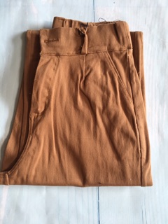 Quần Kaki chun lưng ống đứng