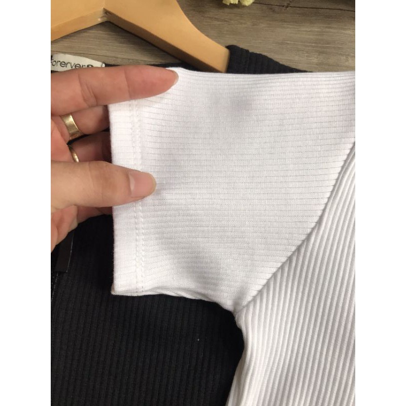 Áo Croptop Dây Kéo Tay Ngắn A4-KTN